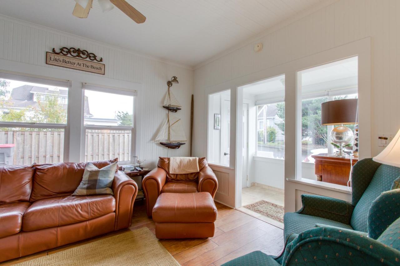 Seaside Cottage Exterior photo
